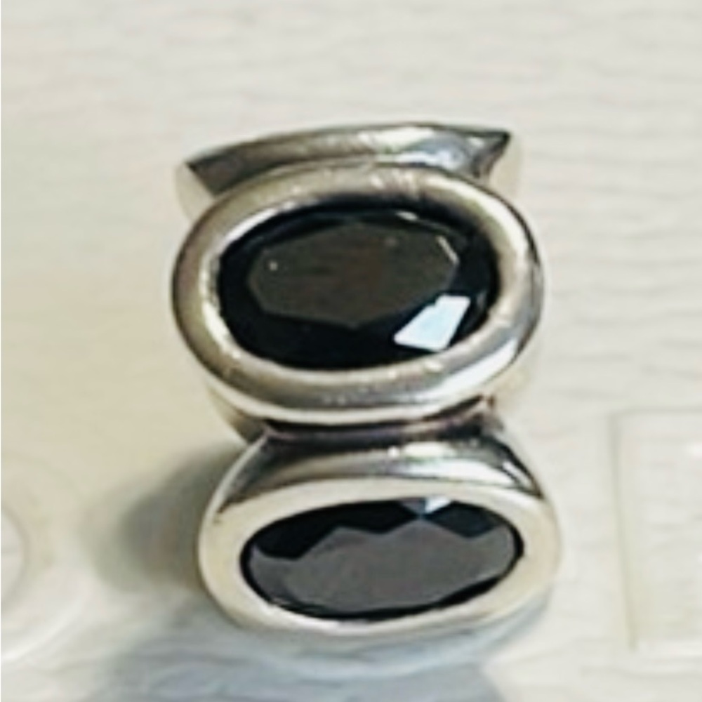 Pandora Oval Lights with Onyx Black Stones Charm